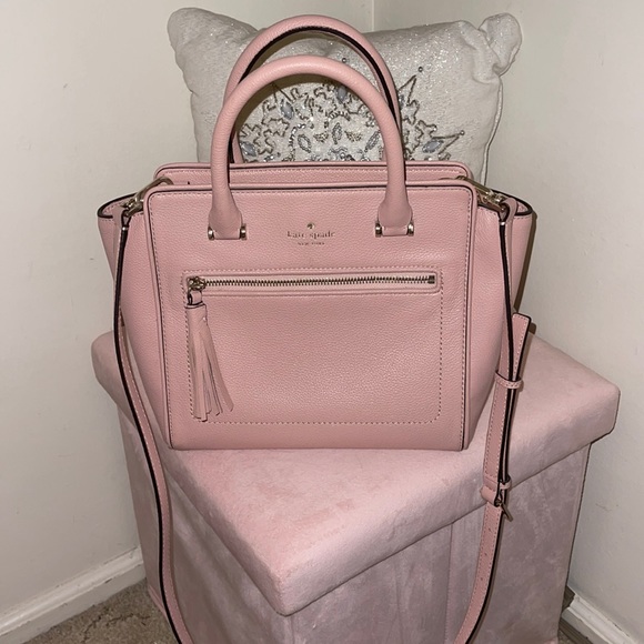 kate spade Handbags - Kate Spade chester street small allyn